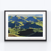 Boyd-Dunlop Gallery Napier Hawkes Bay Tuki Tuki Havelock North Freeman White Oil Painting Landscape Hills Te Mata Peak Scenic Artist Print