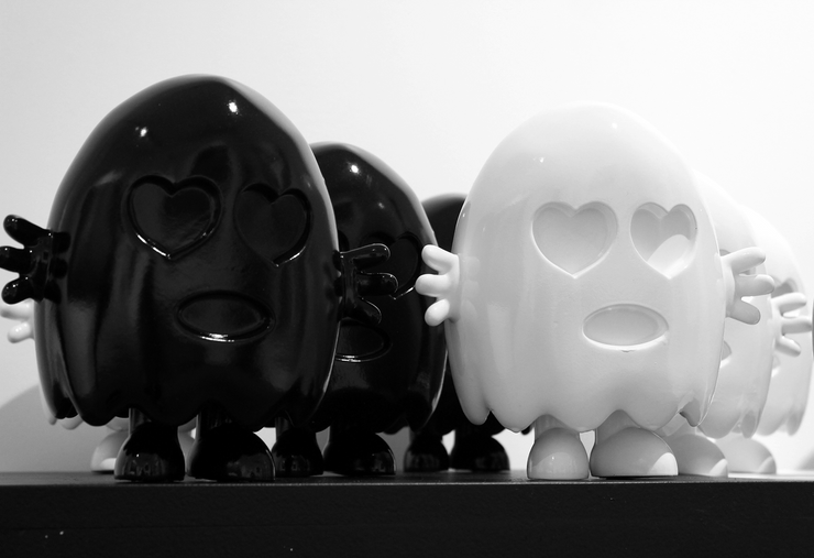 Love Ghost Figurine (Various Colours)